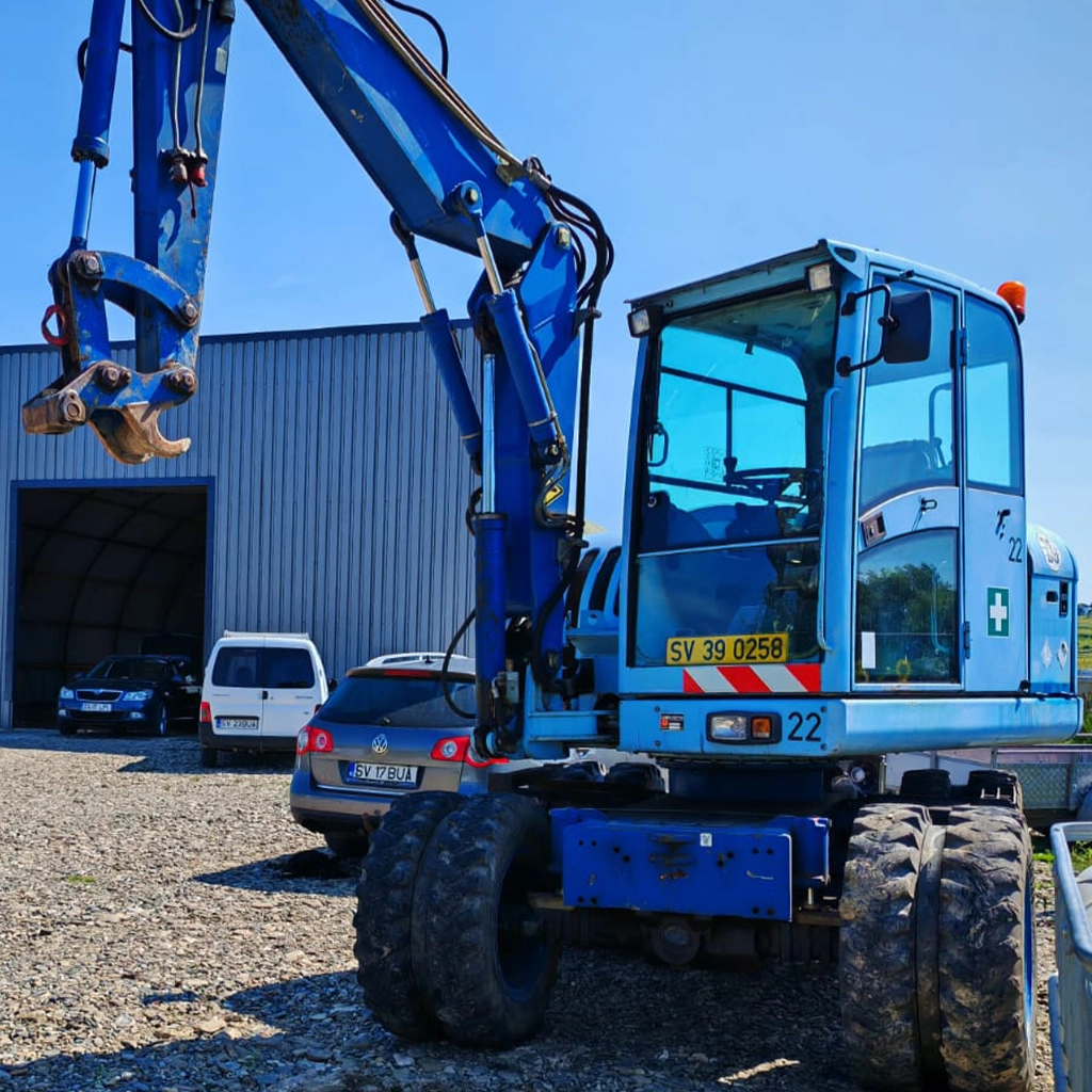 excavator din flota de utilaje